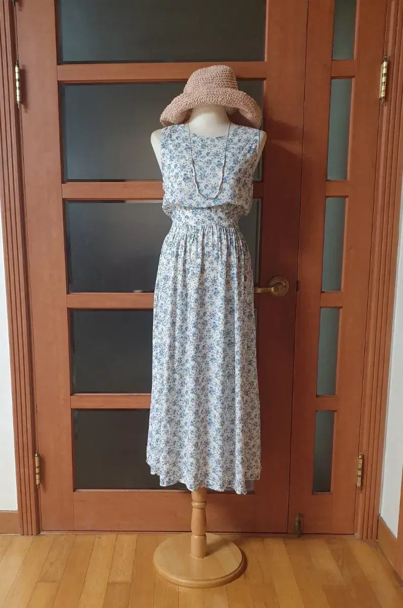 thumbnail-10